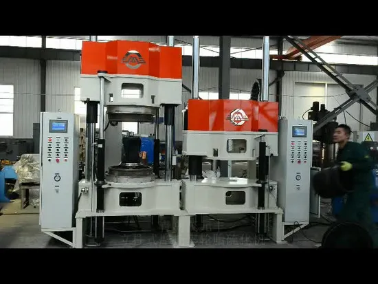 Machine de traitement de pneus de colonne Machine en caoutchouc/Machine de vulcanisation/Machine de moulage par compression